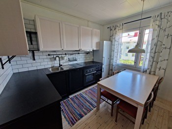 Vuokrataan tilava yksiö 39m² Härmälästä.