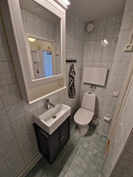 Vuokrataan tilava yksiö 39m² Härmälästä.