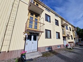 Vuokrataan tilava yksiö 39m² Härmälästä.