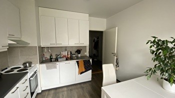 Huone Tampereella (naiset)