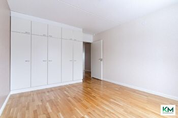 Huone Annalassa (naiset)| | 11-17m2 | 395€-465€