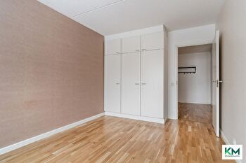 Huone Annalassa (naiset)| | 11-17m2 | 395€-465€