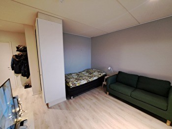 Alivuokrataan kalustettu yksiö Hervannan opiskelijankadulla