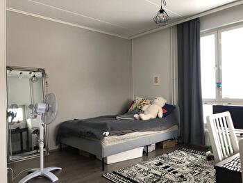 Kalustettu TOAS Yksiö Kalevasta opiskelijalle kevääksi