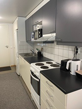 KALUSTETTU YKSIÖ KESÄKSI KAUPPI-RUOTULA (35 m²) ☀️