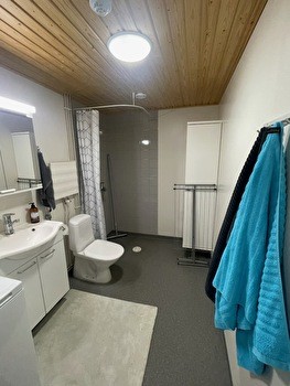 KALUSTETTU YKSIÖ KESÄKSI KAUPPI-RUOTULA (35 m²) ☀️