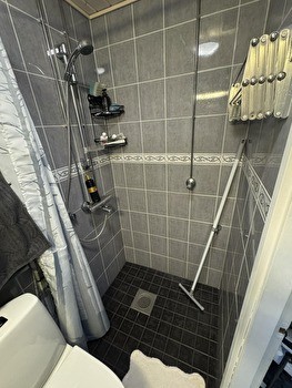 Yksiö lähellä yliopiston pääkampusta