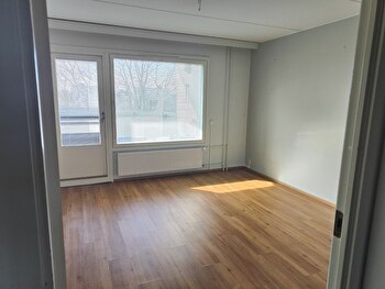 1-2 hengen asunto Hervannassa