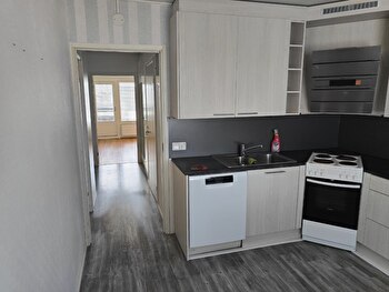 1-2 hengen asunto Hervannassa