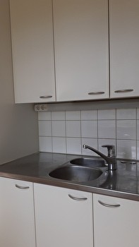 Rauhallinen yksiö kauniilla maisemalla!