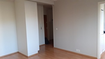 Rauhallinen yksiö kauniilla maisemalla!