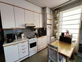 Yksiö ratikan varrelta kesäksi