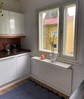 Valoisa 45 neliöinen kaksio lähellä keskustakampusta
