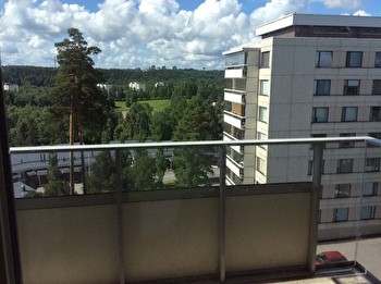 Parvekeellinen  yksiö Kaukajärvellä