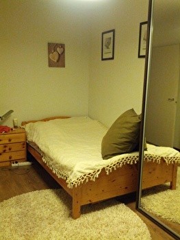 Renting a spacious, good conditioned and furnished apartment at Armonkallio