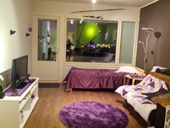 Renting a spacious, good conditioned and furnished apartment at Armonkallio