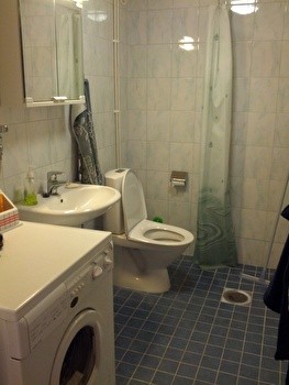 Renting a spacious, good conditioned and furnished apartment at Armonkallio