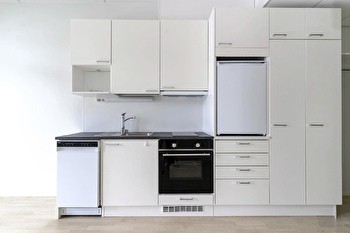 Heti vapaa, kompakti ja valoisa city-koti Tesoman kehittyvällä ja palvelukeskeisellä alueella! 