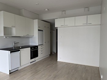 Heti vapaa, kompakti ja valoisa city-koti Tesoman kehittyvällä ja palvelukeskeisellä alueella! 