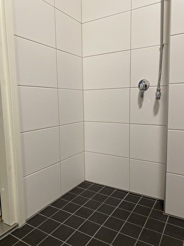 Heti vapaa, kompakti ja valoisa city-koti Tesoman kehittyvällä ja palvelukeskeisellä alueella! 