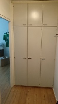 YDINKESKUSTA  YLIMMÄN KERROKSEN  YKSIÖ