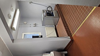 Vuokra-asunto 2h + kt + s, lasitettu parveke, 60m2 (4/5)